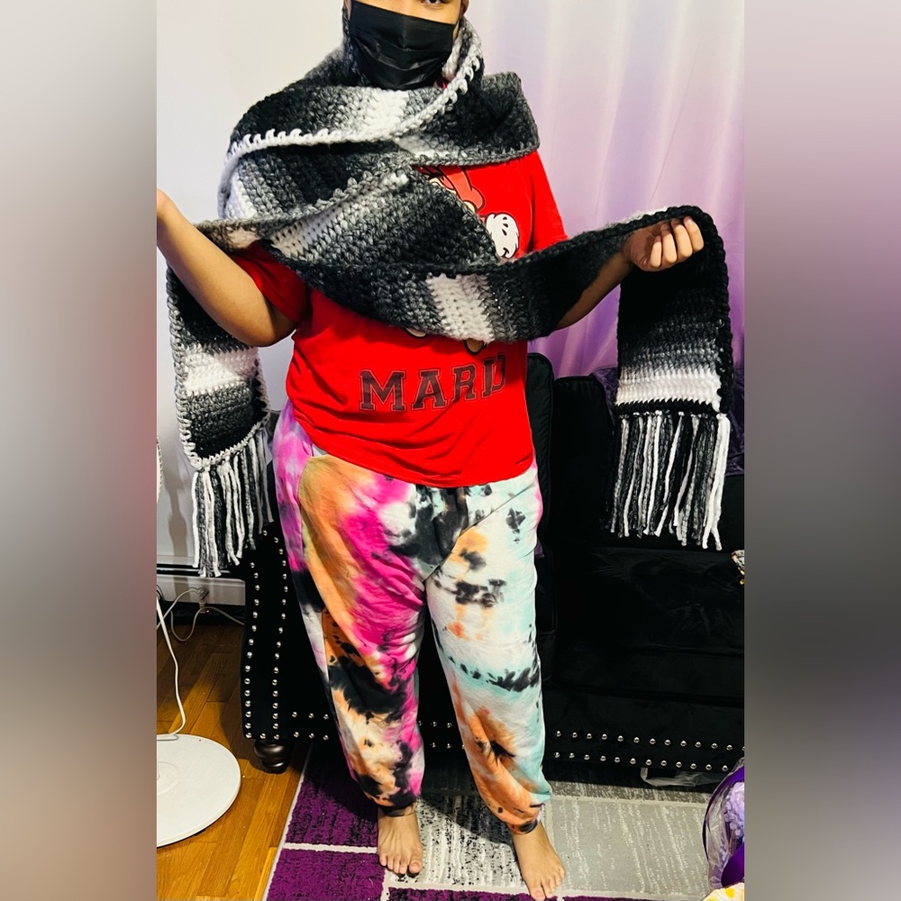 OVERSIZRD SCARF